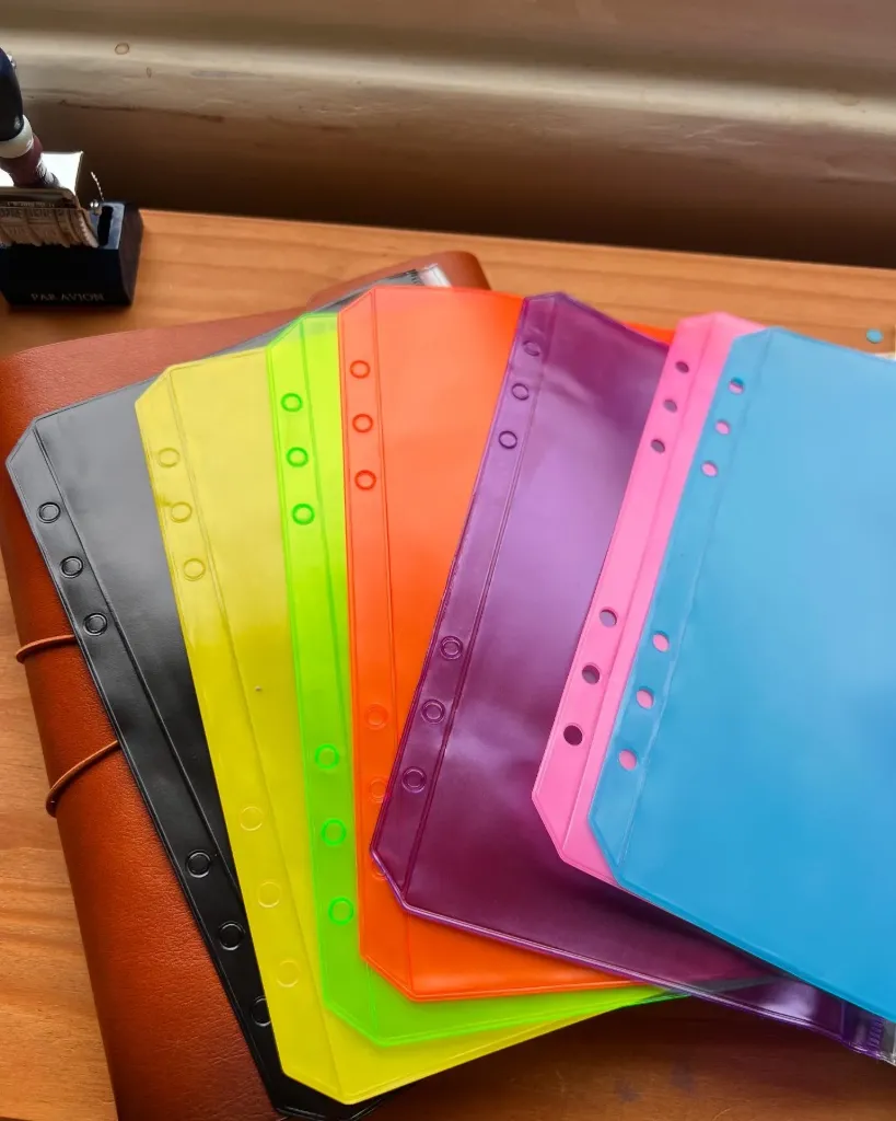 [5031-PINK] PVC Ziplock Pouches and Binder Dividers - أظرف/فواصل من  البلاستيك قابلة لاعادة الغلق (Pink)