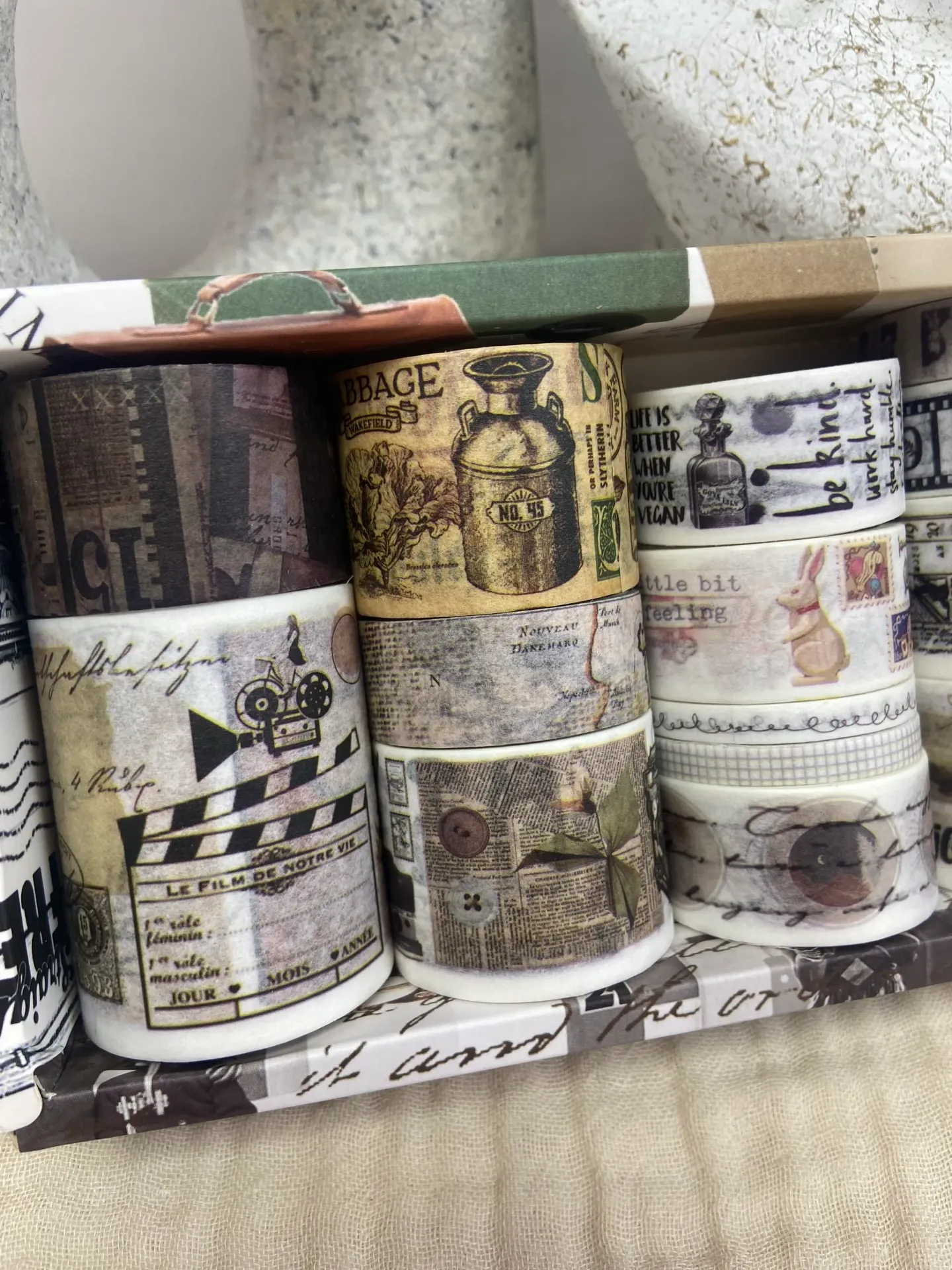 18-roll Vintage Tape Set (Antiques) -  مجموعة اشرطة واشي عتيقة