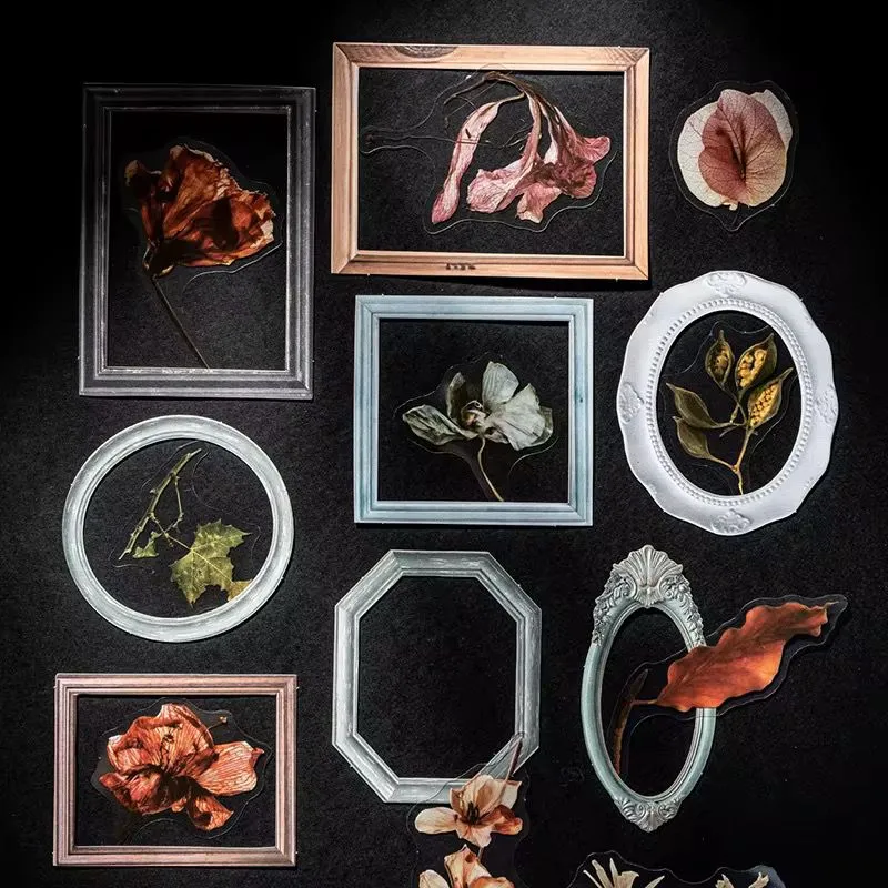 [6589-A] 20 Sheets/Pack Picture Frame Craft Paper & Flower Stickers - اطارات خشبية من الورق وستيكرز ازهار مجففة (A-Old Frame Floral Affairs)