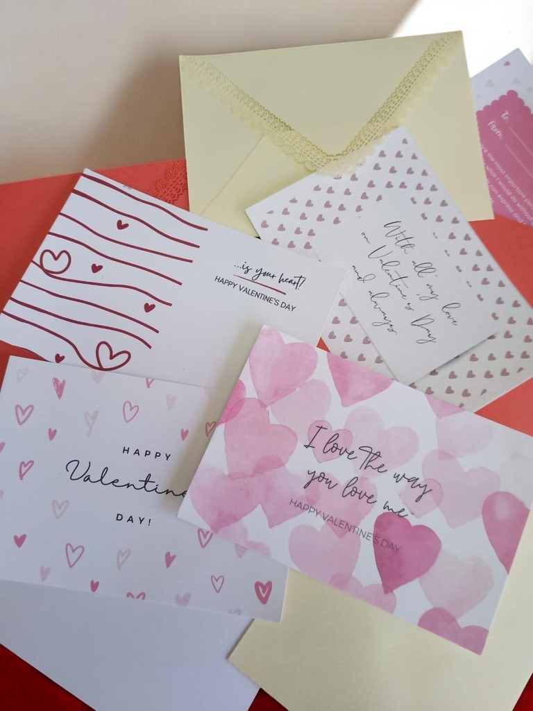 [3465-R-LHEARTS] Limited Edition | Valentine’s Day Card (Large hearts, Red)